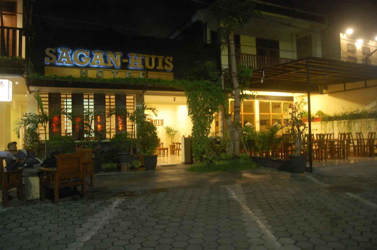 Sagan Huis Hotel Yogyakarta Ngoại thất bức ảnh