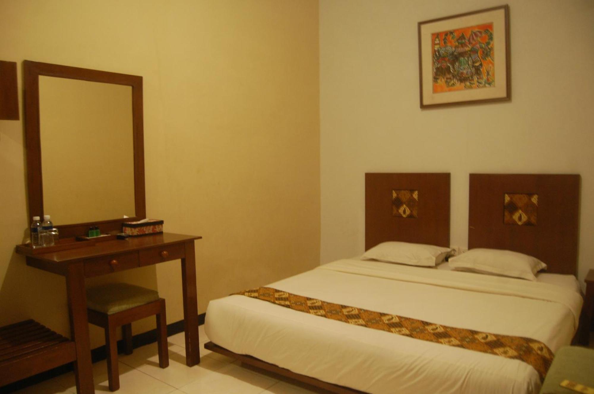 Sagan Huis Hotel Yogyakarta Ngoại thất bức ảnh